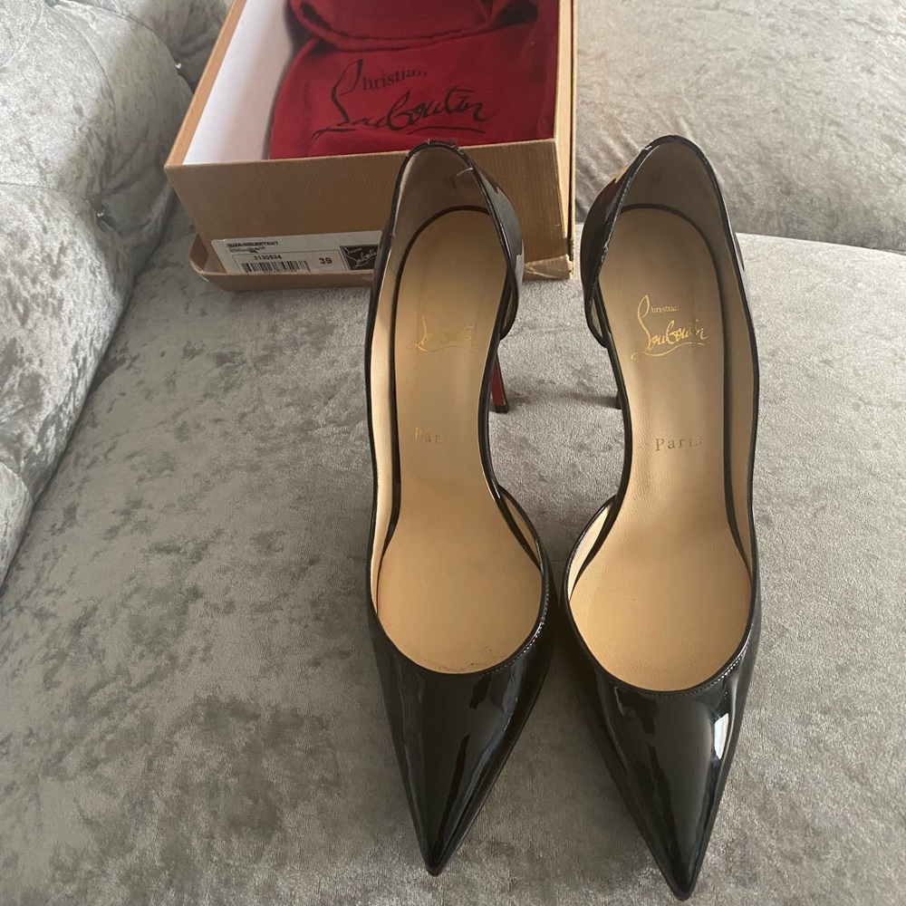** SOLD** Christian Louboutin Heels